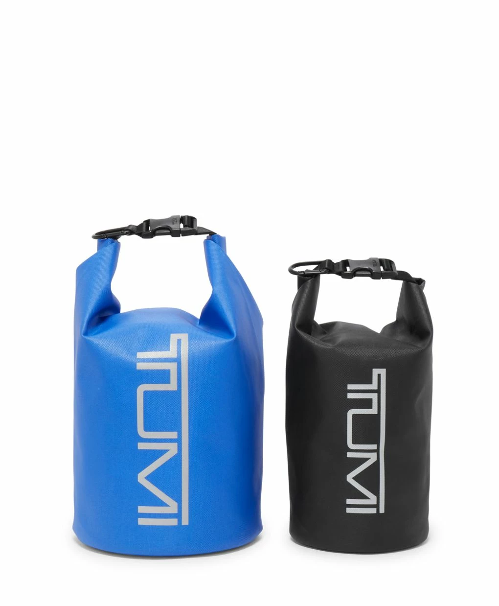 Tumi Two Pack Dry Bags Large Blue/Small Black 3 Tumi Two Pack Dry Bags Large Blue/Small Black
